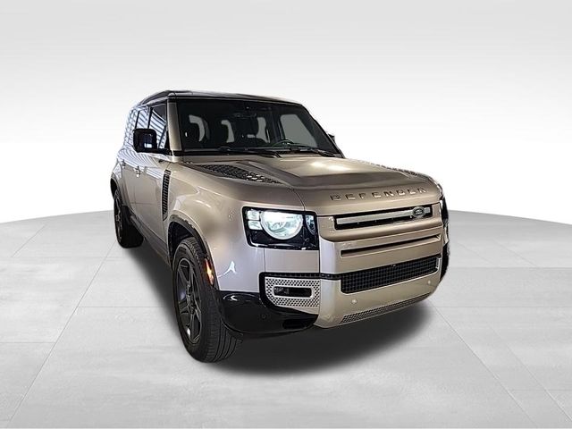 2023 Land Rover Defender 110 Standard 3