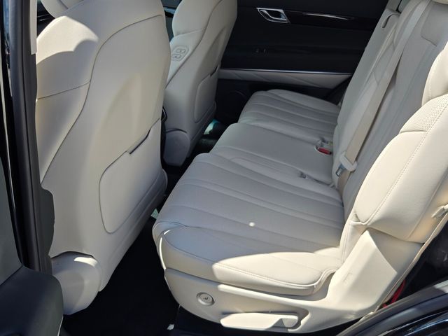 2027 Genesis GV80
