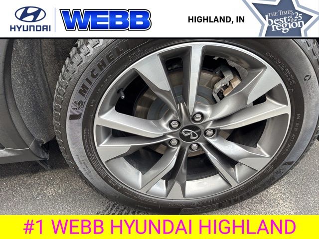 Used 2023 Black INFINITI LUXE image 34