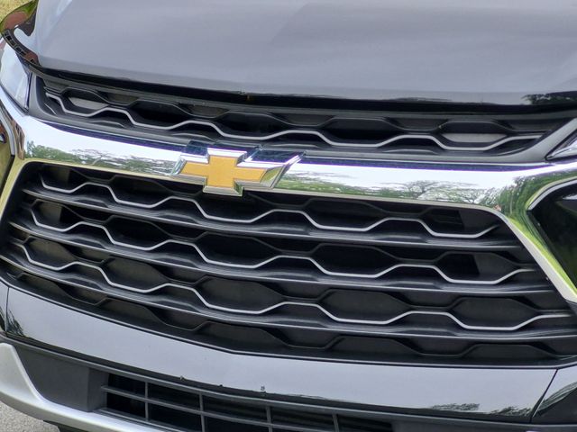Used 2025 Black Chevrolet LT image 24