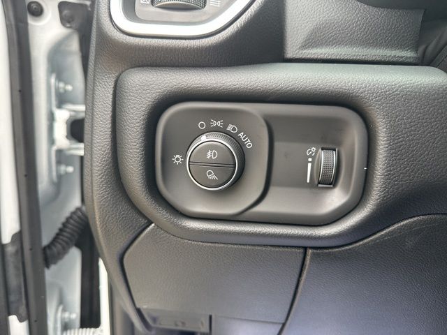 2026 Ram 2500 Big Horn - Bright White Clearcoat exterior view 16