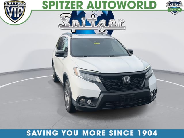 Used 2019  Honda Touring image 3