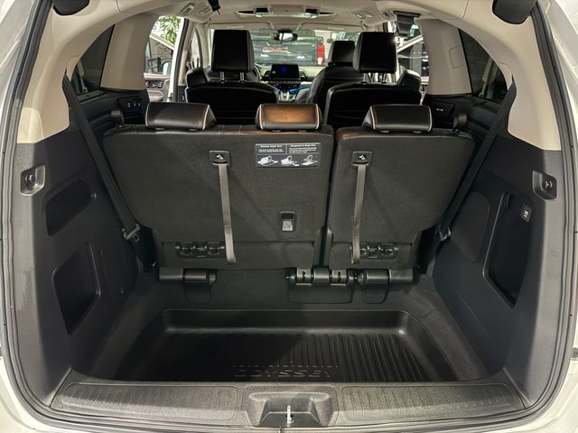 2025 Honda Odyssey Elite White at Superior Honda