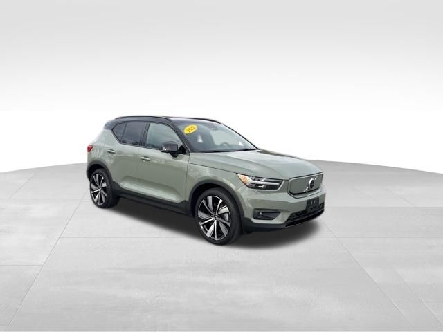 used 2022 Volvo XC40 Recharge Pure Electric car, priced at $24,999