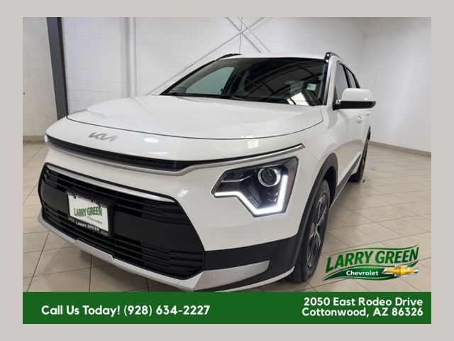  2025 Kia Niro LX FWD   