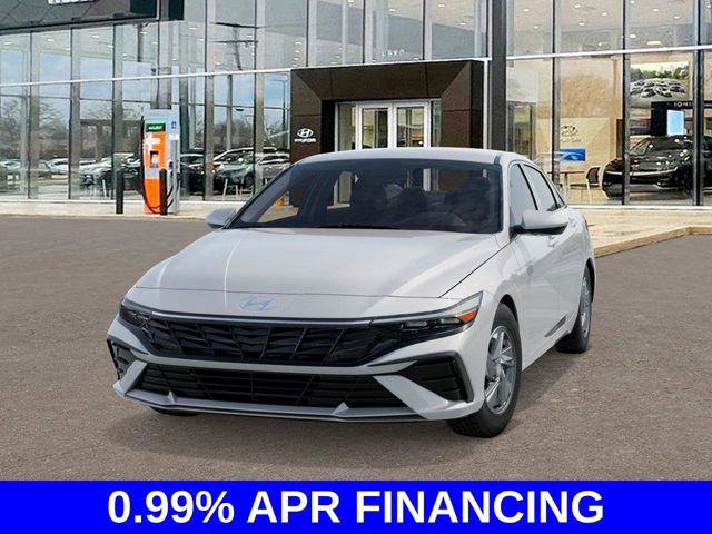 New 2026 White Hyundai SE image 7