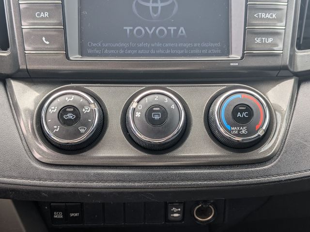 2015 Toyota RAV4 - Image 21