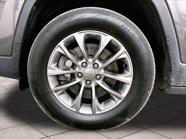 2019 Jeep Cherokee Latitude Plus Gray at Auto Express Mitsubishi