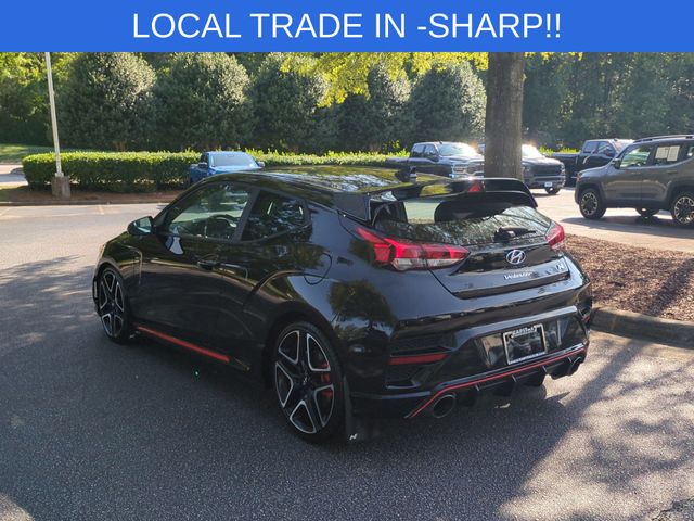Used 2022 Black Hyundai - image 3