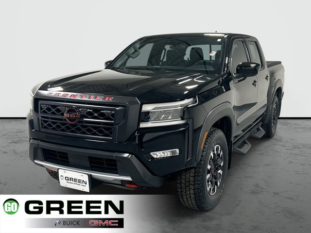 2022 Nissan Frontier PRO-4X Crew Cab 4WD