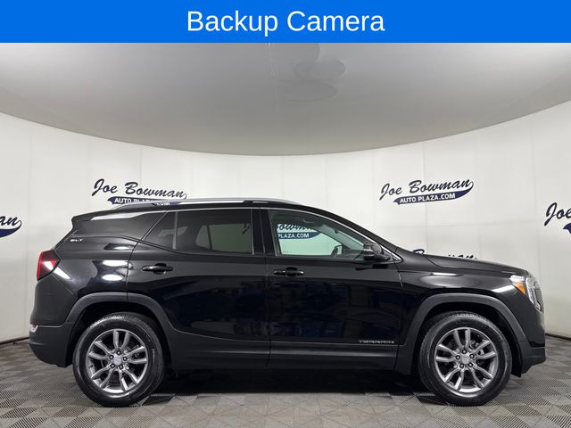 View vehicle photo 5