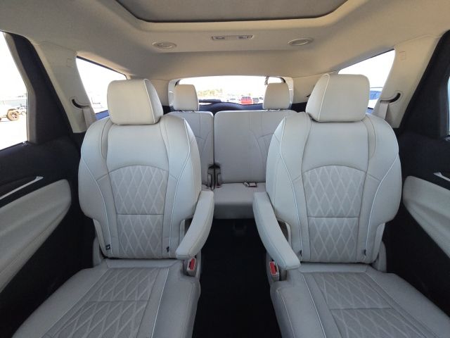 2022 Buick Enclave Avenir:C02511