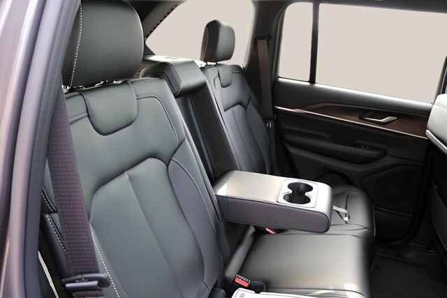 New Car 2025 Jeep Grand Cherokee  Limited For Sale Under $40,000 In Austin, Texas