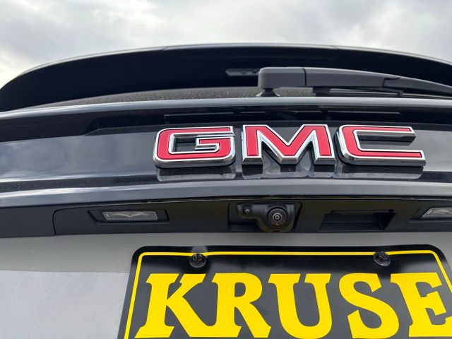 2026 GMC Acadia AT4 AWD