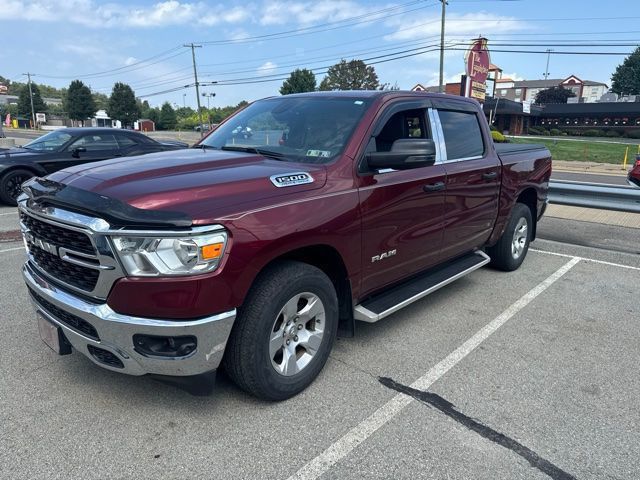 2023 RAM 1500 Rojo (Delmonico Red Pearlcoat) Camioneta Todo terreno 8 velocidades Automática