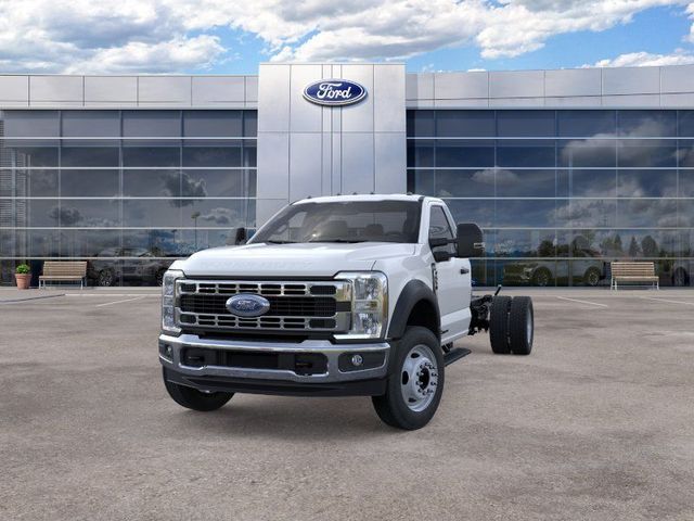 New 2026 Oxford White Ford F-550® XL image 2