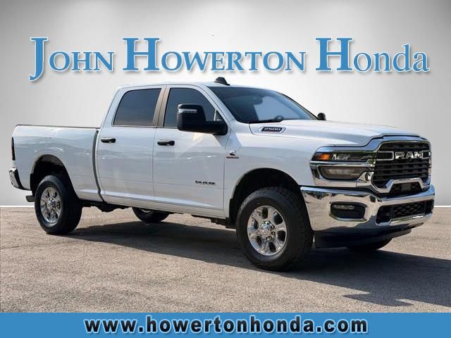 Bright White Clearcoat 2025 RAM 2500 Pickup Truck Four-Wheel Drive 8-Speed Automatic