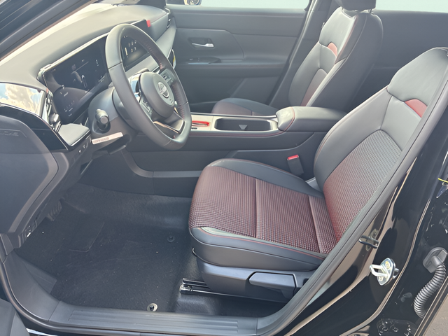 2026 Nissan Kicks SR Black at Ross Downing Buick GMC
