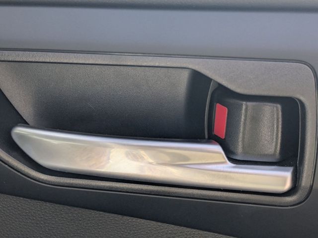 2025 Toyota Highlander XLE Beige at Davis Toyota of Orangeburg