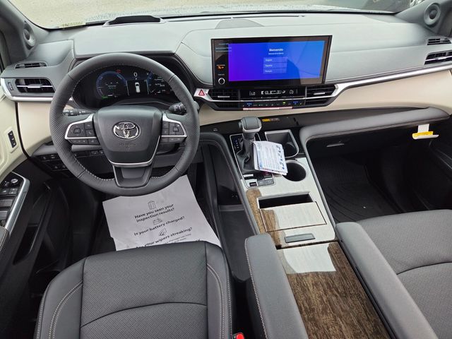 New 2026 Toyota Sienna Van