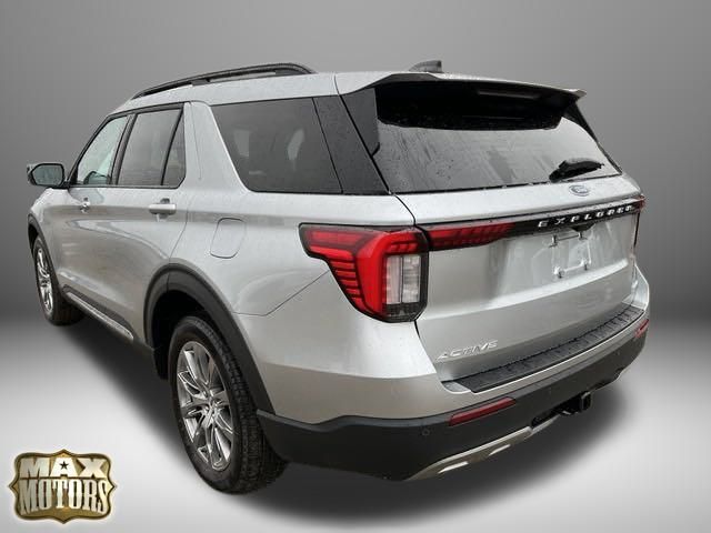 2025 Ford Explorer Active 6