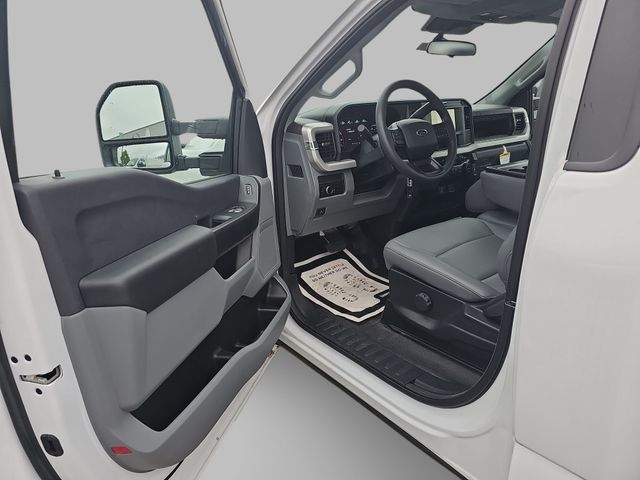New 2026 White Ford XL image 18