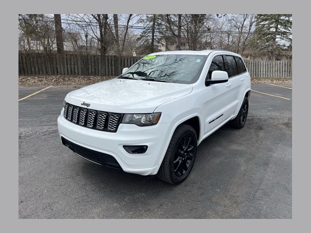 2019 Jeep Grand Cherokee Altitude 4WD