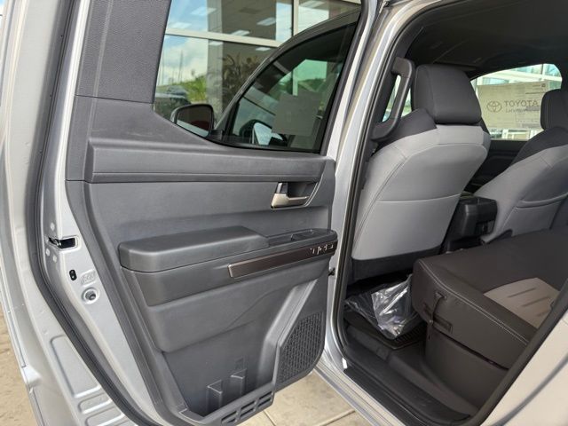 2025 Toyota Tacoma TRD Sport Double Cab photo 19