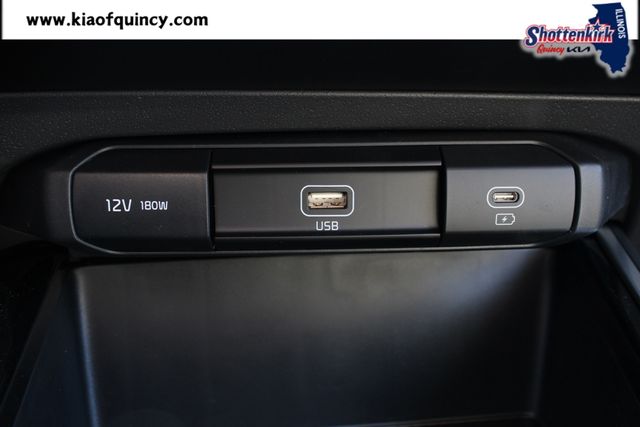 New 2026 Kia Niro SUV