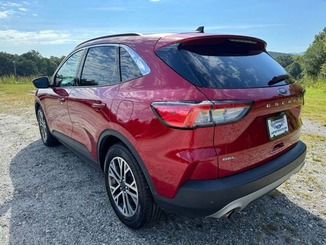 Used 2021 Red Ford SEL image 5