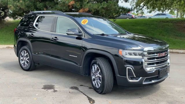 2023 GMC Acadia SLT 2