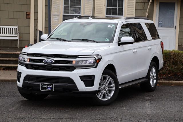 2023 Ford Expedition XLT 4WD