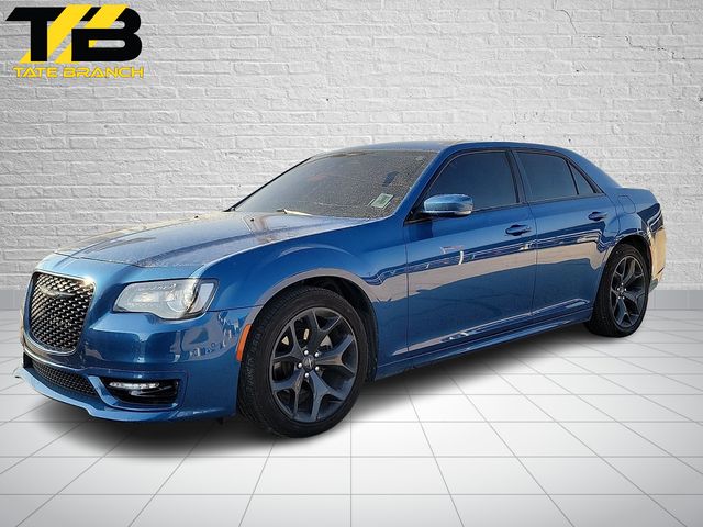 2023 Chrysler 300 Touring L RWD
