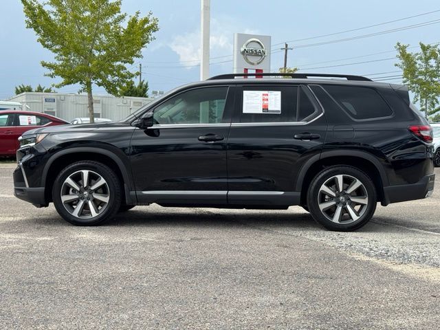 Used 2025 Honda Pilot SUV