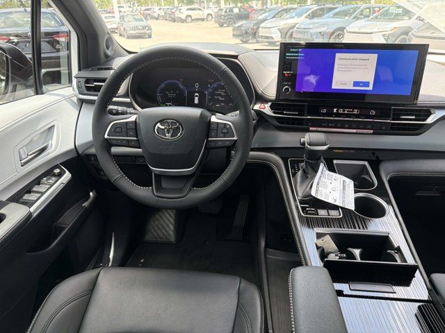 New 2026 Toyota Sienna Van