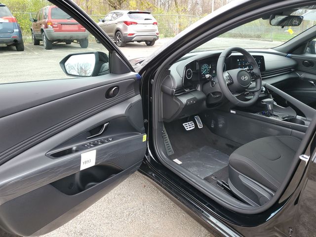 New 2025 Hyundai Elantra Hybrid For Sale in Indianapolis, IN
