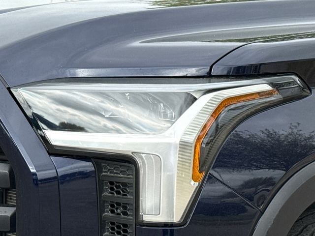 Used 2024  Toyota SR5 image 4