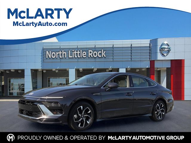 Carbon Blue 2025 Hyundai Sonata Sedan Front-Wheel Drive 8-Speed Automatic