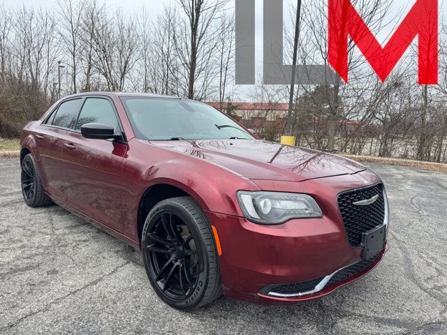 2018 Chrysler 300 Touring RWD