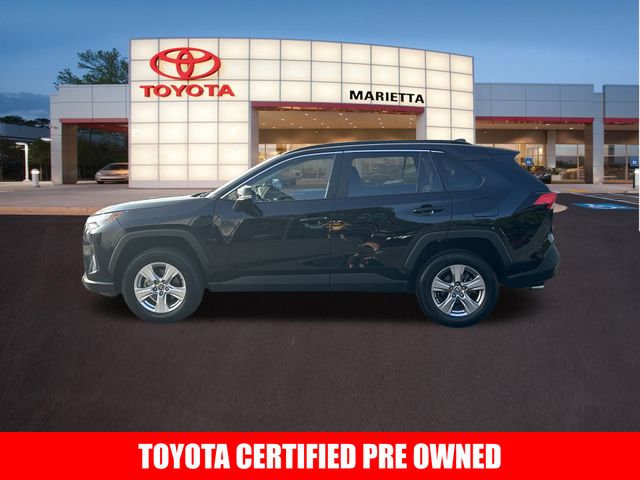 2023 Toyota RAV4 XLE 2