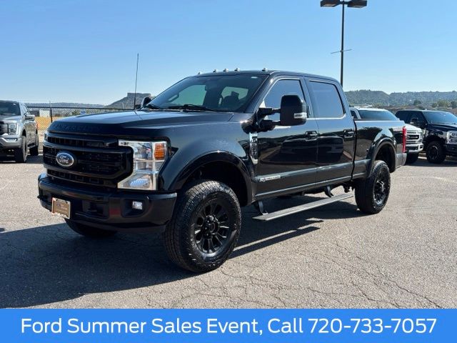 Agate Black Metallic 2022 Ford F-350 Super Duty Pickup Truck Four-Wheel Drive Automatic