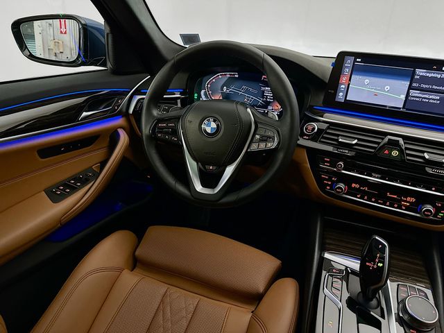 2022 BMW 5 Series 530i xDrive 23