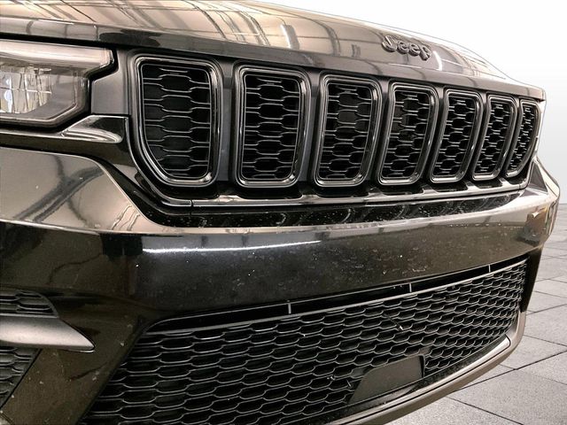 2023 Jeep Grand Cherokee Altitude X Black at Auto Express Mitsubishi