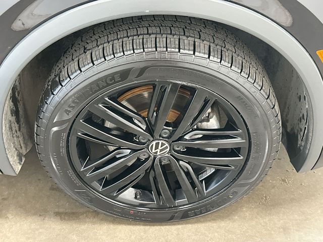 2022 Volkswagen Tiguan 2.0T SE R-Line Black Black at Bob Ruth Ford
