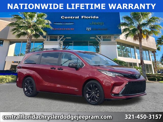 Red (Ruby Flare Pearl) 2021 Toyota Sienna XSE 7-Passenger FWD Minivan Front-Wheel Drive Continuously Variable Transmission