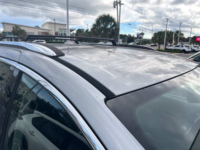 Used 2018 Silver Chrysler Touring L image 6