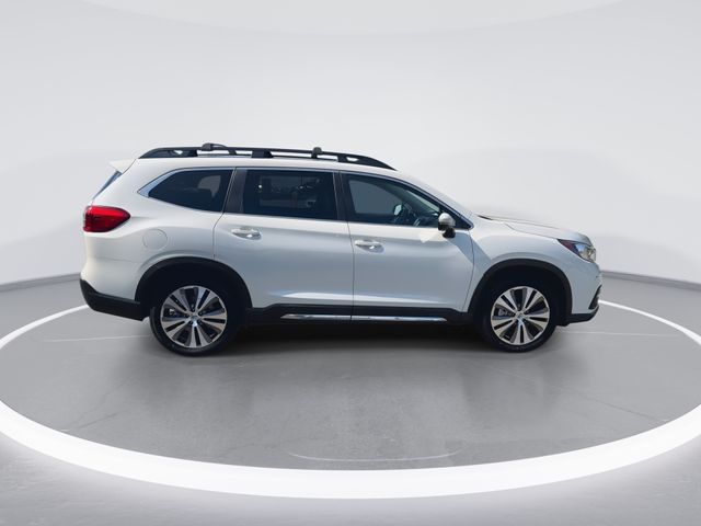 Used 2022 White Subaru Limited image 9