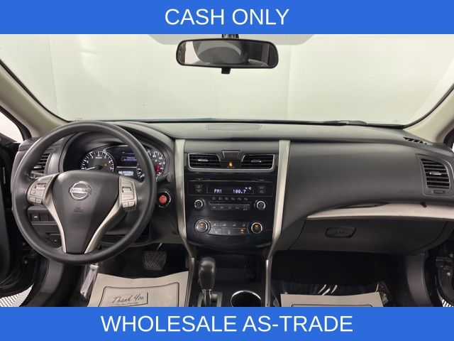 2015 Super Black Clearcoat Nissan Altima 2.5 S FWD Sedan