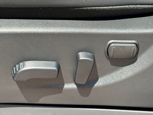 New 2026 Nissan Frontier Truck