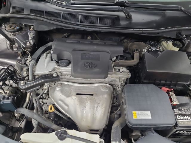 2016 – Toyota – Camry